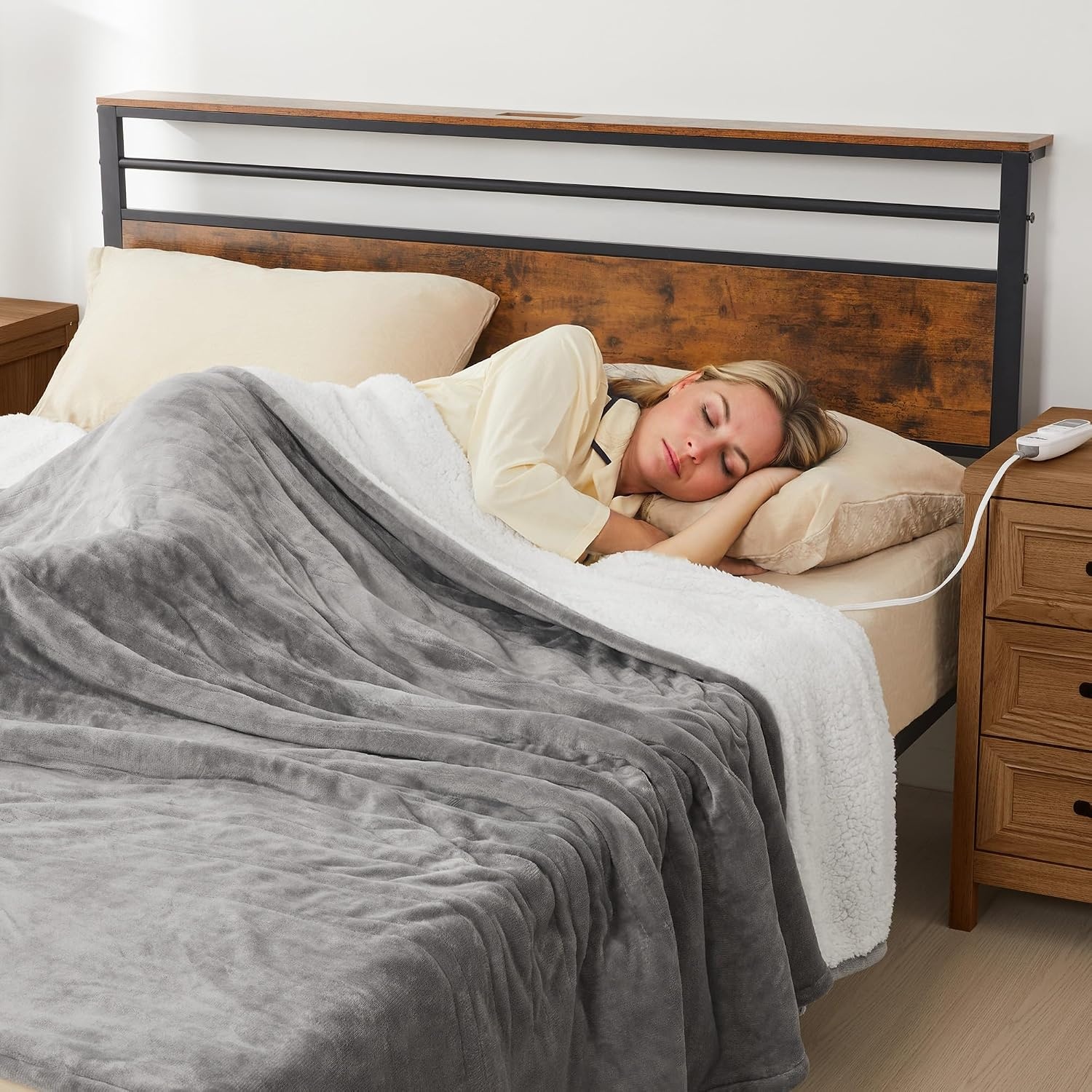 image:imageSUNVIVI Heated Electric Blanket Queen Size Dual Control 10 Heat Settings 12 Hours Auto Off Machine Washable ETL Certified Overheating Protection Grey 84x90 InchGrey Flannel White Sherpa